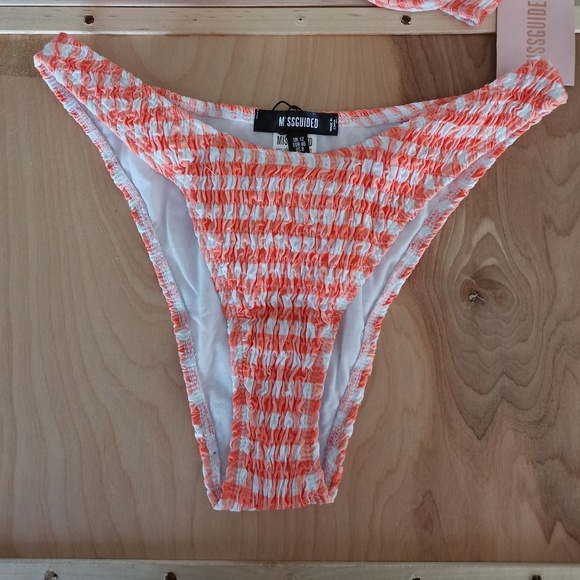 MISSGUIDED set:Crinkle boomerang underwire bikini top & bottoms - NWT (Size 8) - Picture 8 of 16